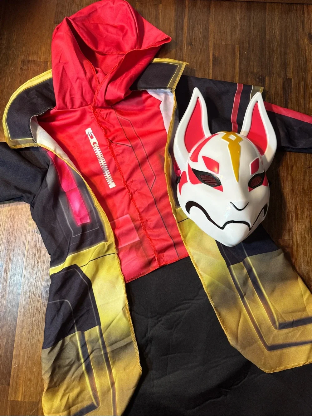 NWT - Fortnite Drift Costume Boys Large 10/12 – Mask Halloween Costume Gamer